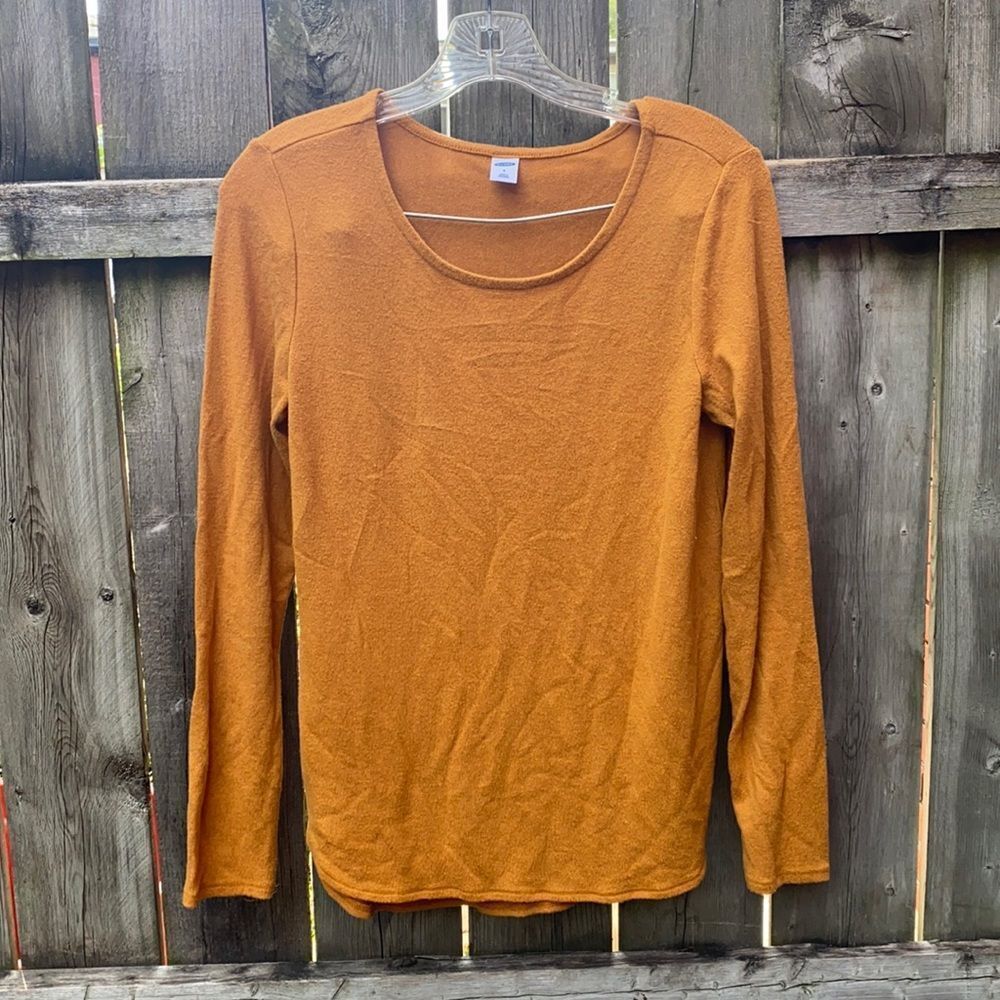 Old Navy mustard top sz. S